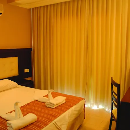 Erkal Hotell 4*