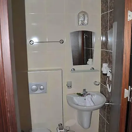 Erkal Hotel