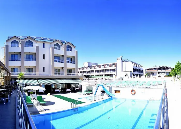 Erkal Hotell Kemer