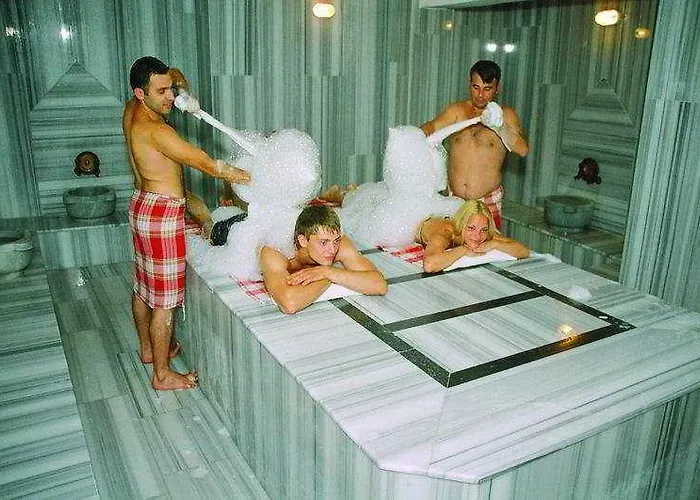 Erkal Hotell 4*