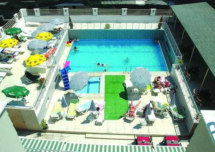 Erkal Hotell Kemer