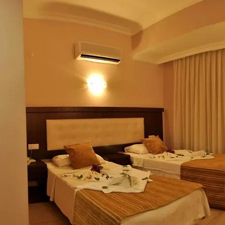Hotel Erkal 4*
